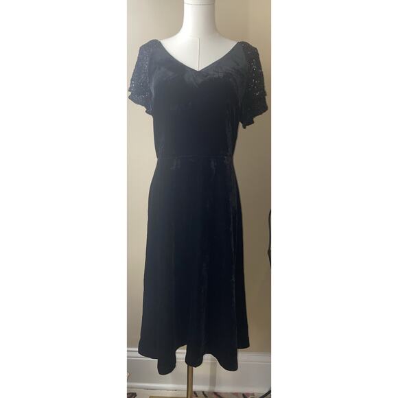Talbots Festive Black Velvet Sequin Sleeves V-Neck Midi Dress 10P Holidays - Picture 1 of 8